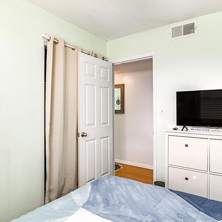 Cozy Beachfront Condo With Wifi, Views And Pool Access Myrtle Beach Kültér fotó