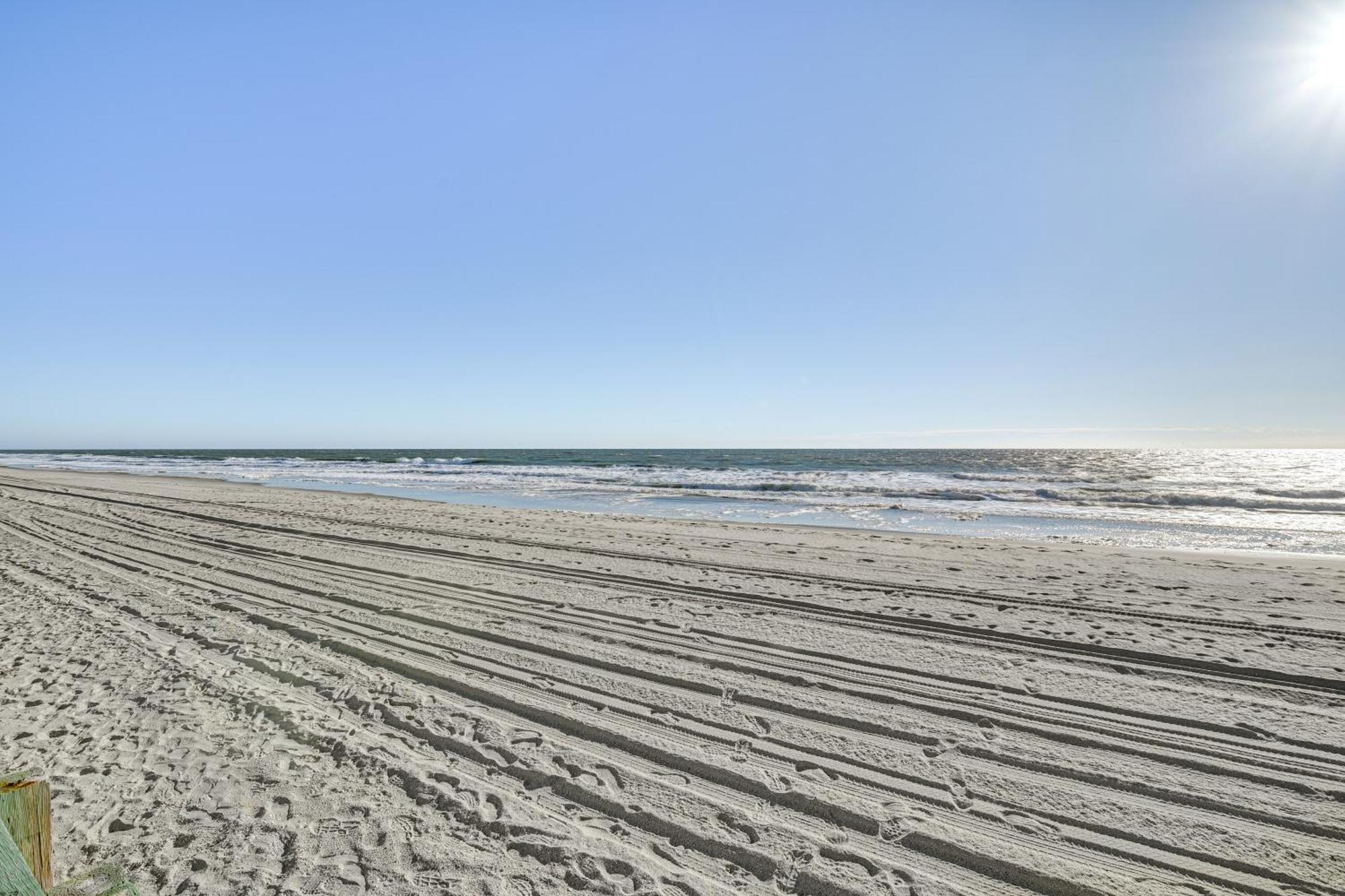 Cozy Beachfront Condo With Wifi, Views And Pool Access Myrtle Beach Kültér fotó